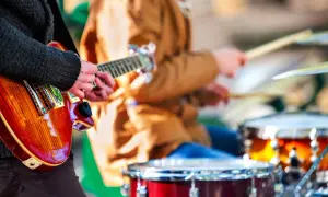 Zagadki o instrumentach - zabawa i nauka przez muzyczne łamigłówki