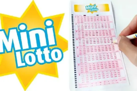 Gra systemem w Mini Lotto: koszty a potencjalny zwrot z inwestycji. Ręka zaznacza liczby na kuponie.