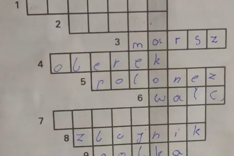 Poemat heroiczny w krzyżówkach – definicje i przydatne wskazówki