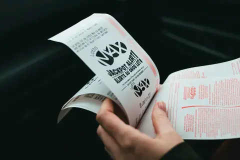 Ile ludzi gra w lotto? Zaskakujące statystyki o graczach w Polsce