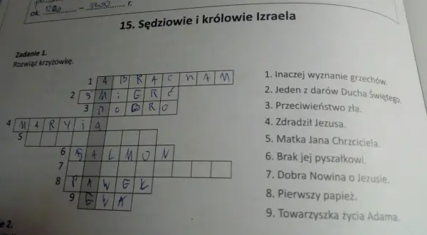 Rozwiązana krzyżówka biblijna, gdzie zasady układania diagramu krzyżówki, dbanie o symetrię i czarne pola są kluczowe.