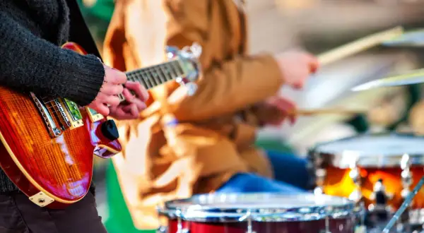 Zagadki o instrumentach - zabawa i nauka przez muzyczne łamigłówki