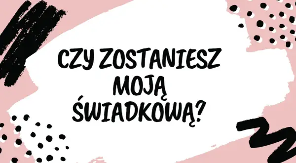 Pytanie "Czy zostaniesz moją świadkową?" na różowym tle z czarnymi wzorami. Idealne na zdrapkę z pytaniem do przyszłej świadkowej.