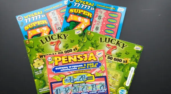 Zdrapki Lotto, w tym "Pensja" i "Lucky 7", kosztują 2 zł. Ile kosztuje najtańsza zdrapka? Tutaj 2 zł.