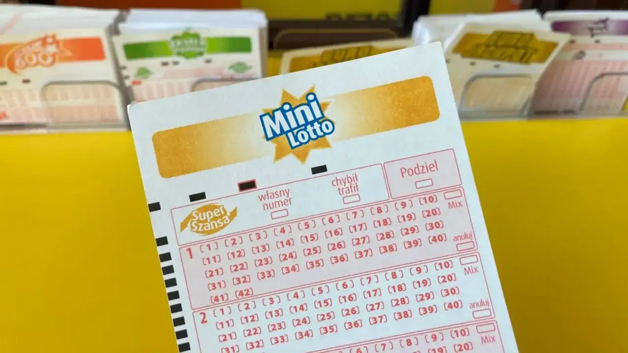Kupon Mini Lotto z polami do wyboru liczb. Dowiedz się, jak grać w Mini Lotto i zaznacz swoje szczęśliwe numery.