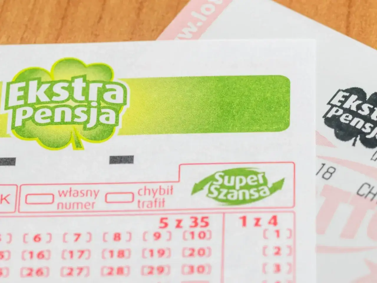 Kupon lotto z napisem 